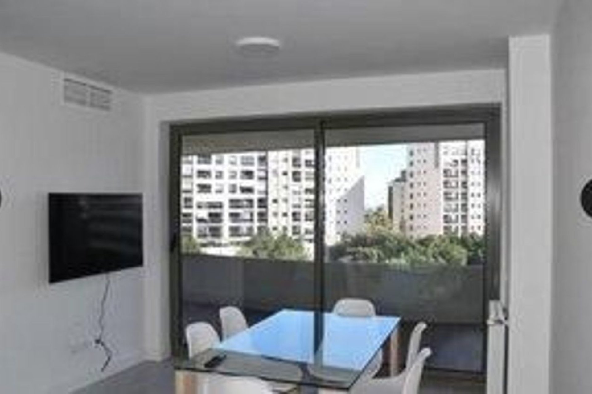 Odsprzedaż - Apartament - Alicante - Alicante (San Juan)