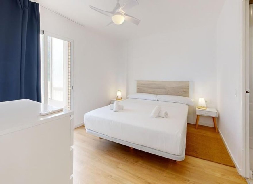 Odsprzedaż - Apartament - Alicante - Alicante (San Juan)