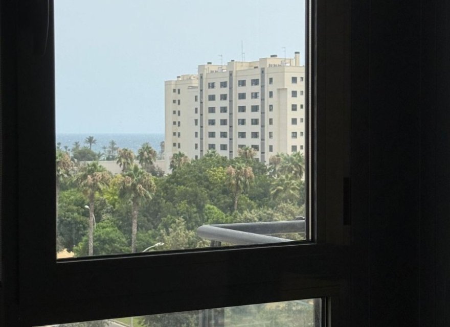 Odsprzedaż - Apartament - Alicante - Alicante (San Juan)