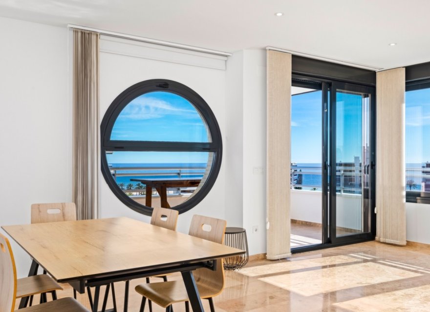 Odsprzedaż - Apartament - Alicante - Alicante (San Juan)