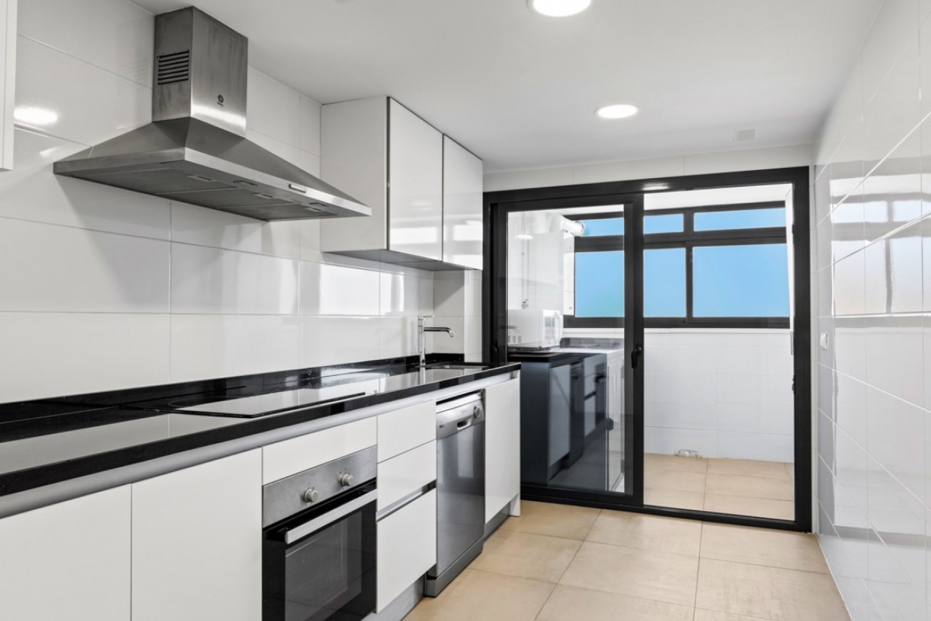 Odsprzedaż - Apartament - Alicante - Alicante (San Juan)