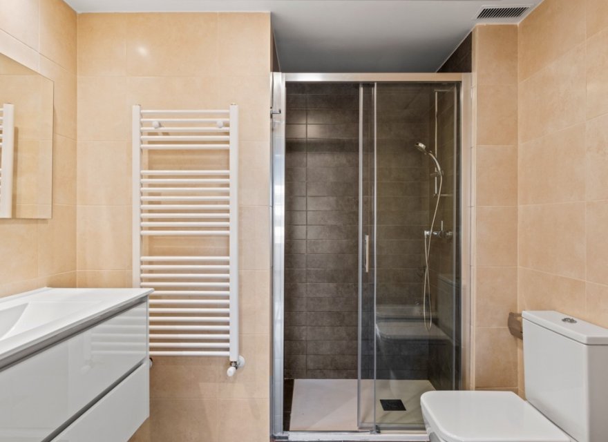 Odsprzedaż - Apartament - Alicante - Alicante (San Juan)