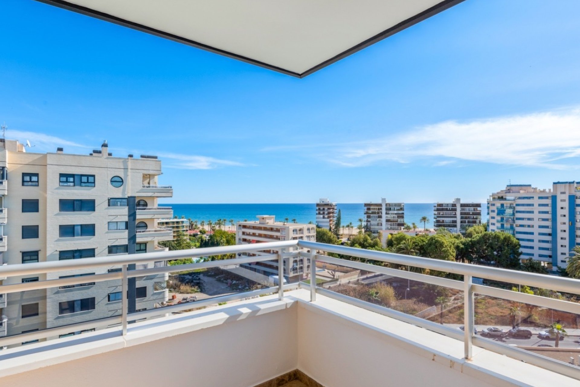 Odsprzedaż - Apartament - Alicante - Alicante (San Juan)