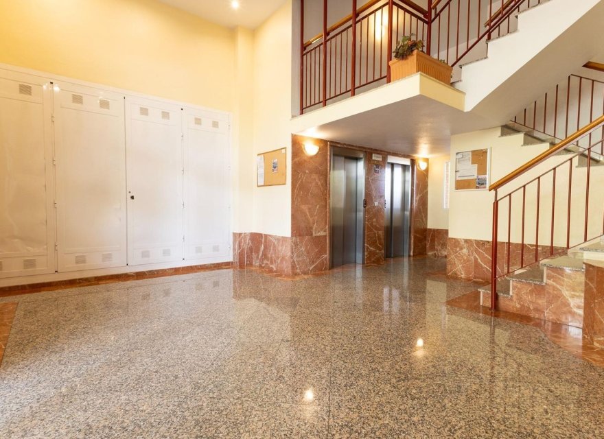 Odsprzedaż - Apartament - Alicante - Babel