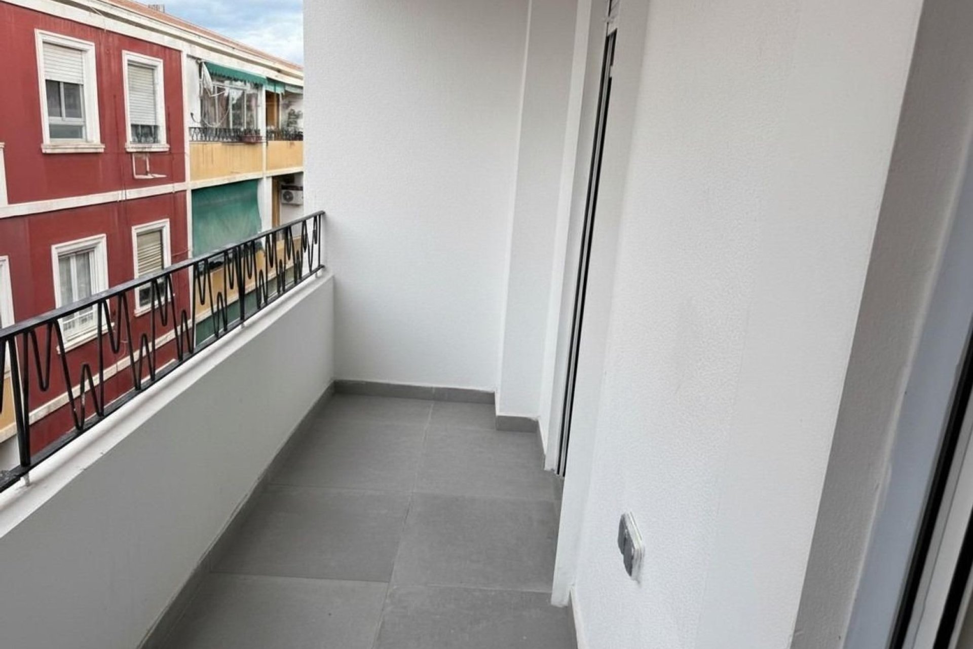 Odsprzedaż - Apartament - Alicante - Campoamor