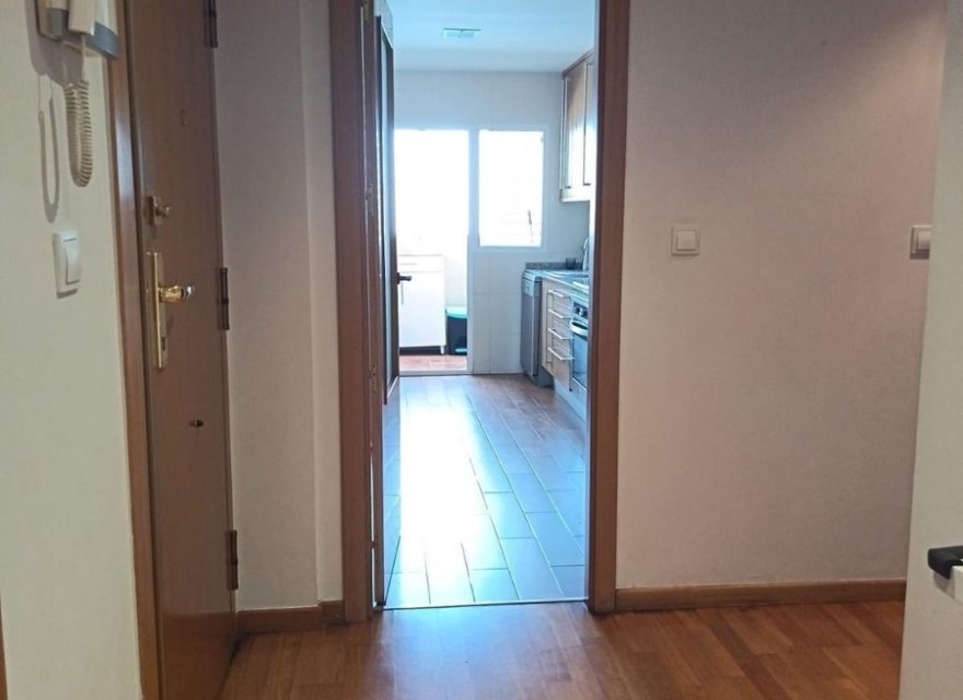 Odsprzedaż - Apartament - Alicante - Campoamor