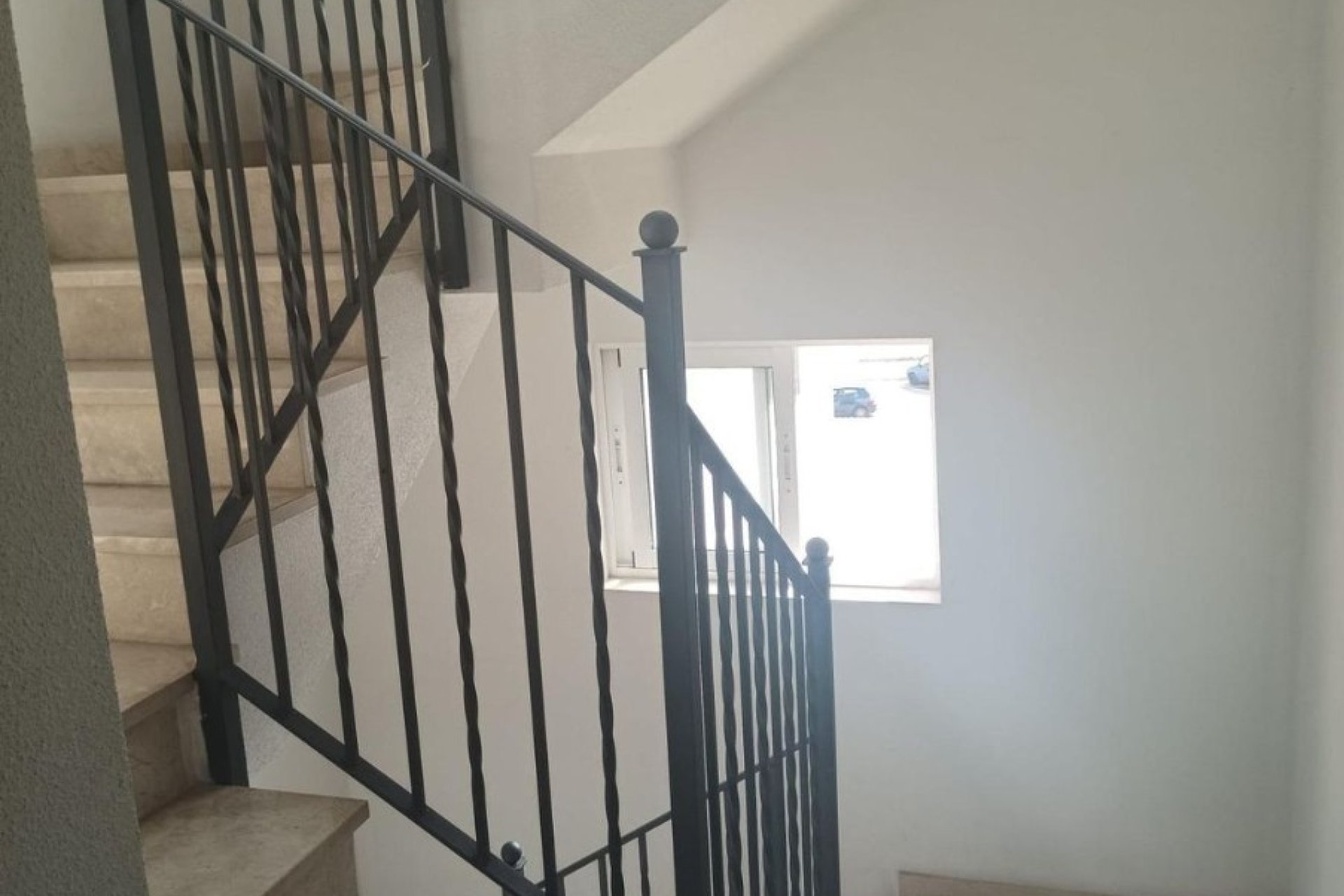 Odsprzedaż - Apartament - Alicante - Campoamor