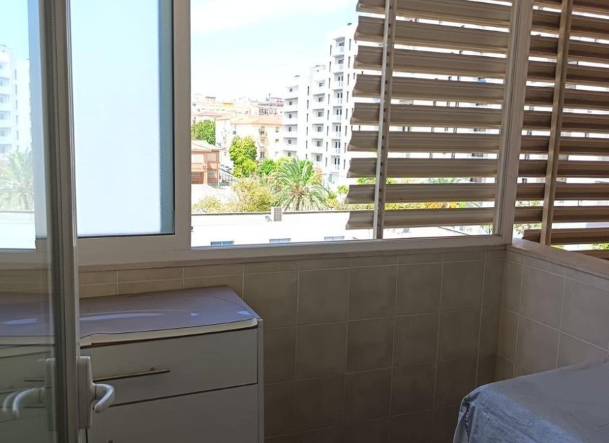 Odsprzedaż - Apartament - Alicante - Campoamor