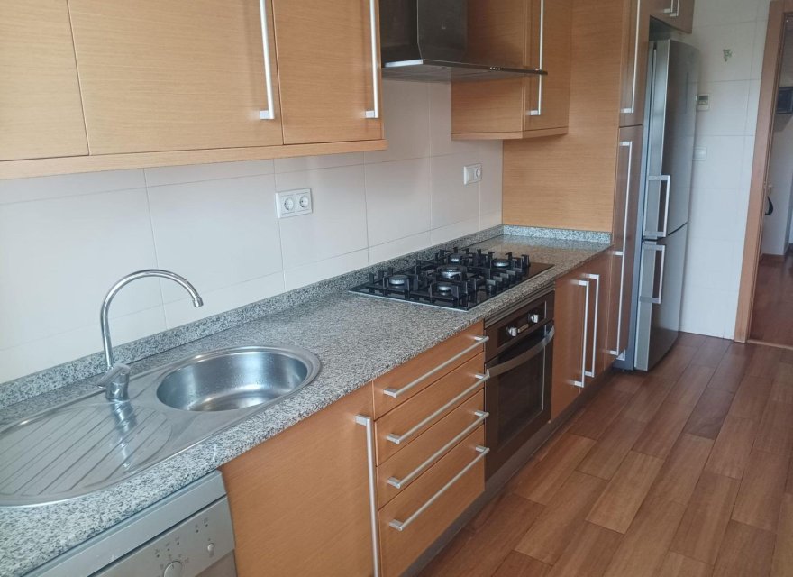 Odsprzedaż - Apartament - Alicante - Campoamor