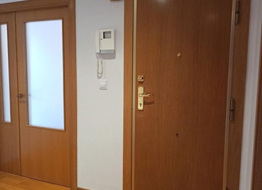 Odsprzedaż - Apartament - Alicante - Campoamor