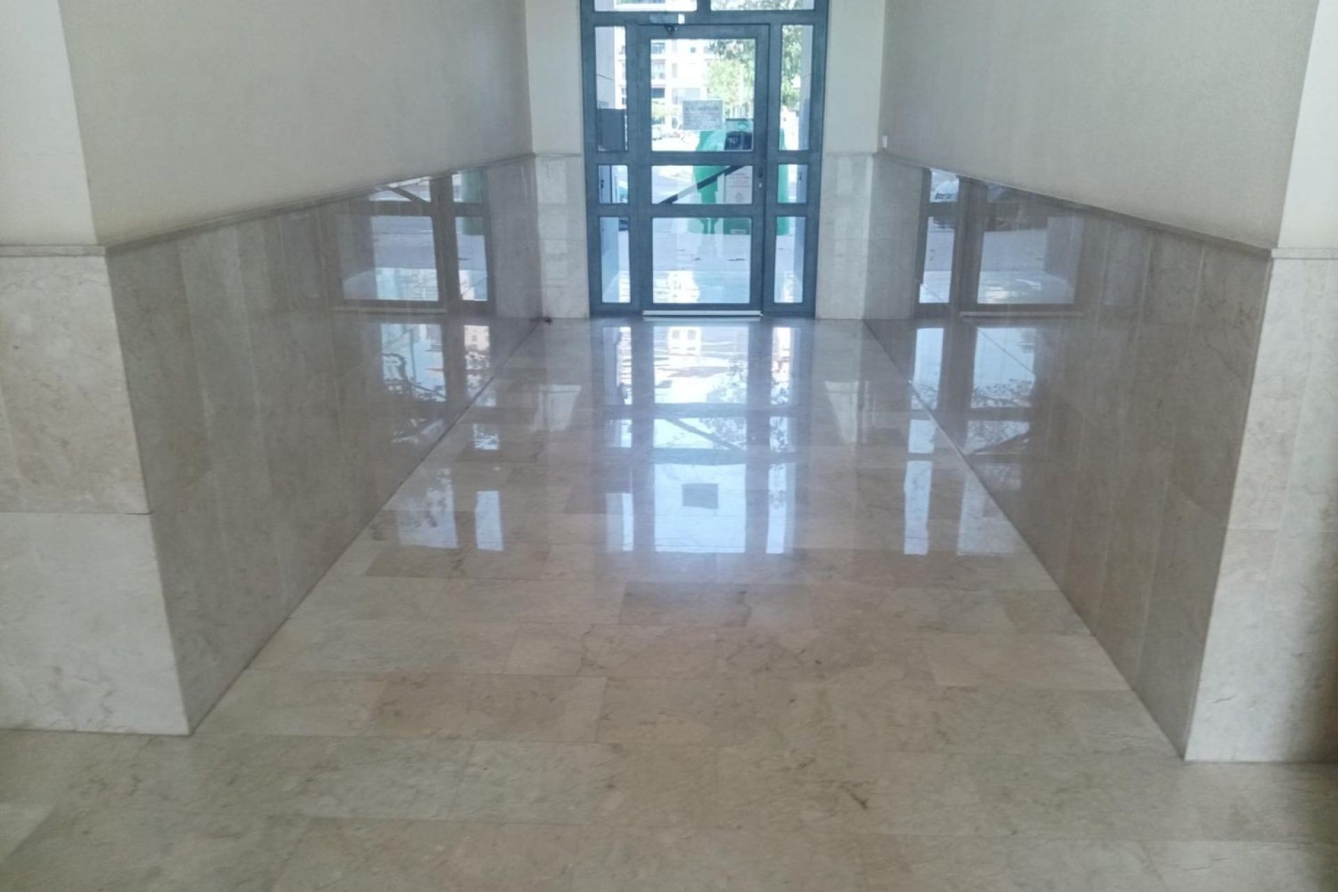 Odsprzedaż - Apartament - Alicante - Campoamor