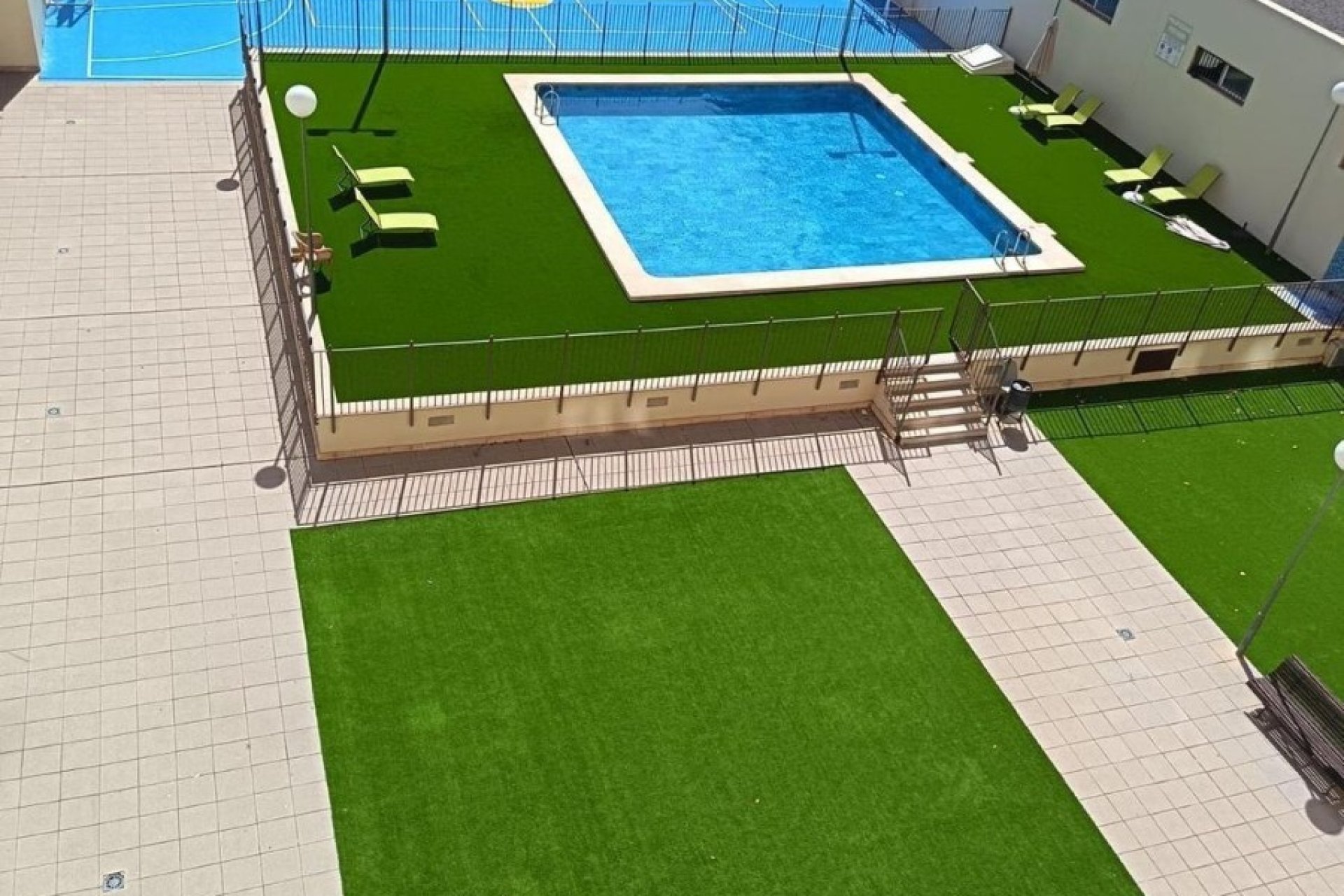 Odsprzedaż - Apartament - Alicante - Campoamor