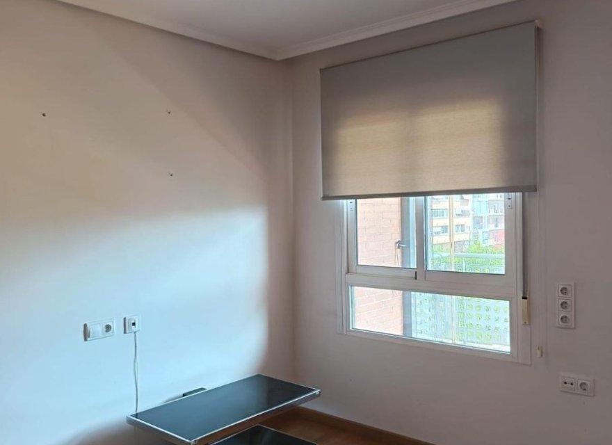 Odsprzedaż - Apartament - Alicante - Campoamor