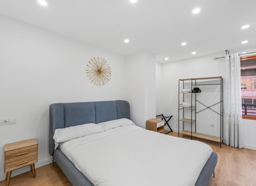 Odsprzedaż - Apartament - Alicante - Casco Histórico-Santa Cruz