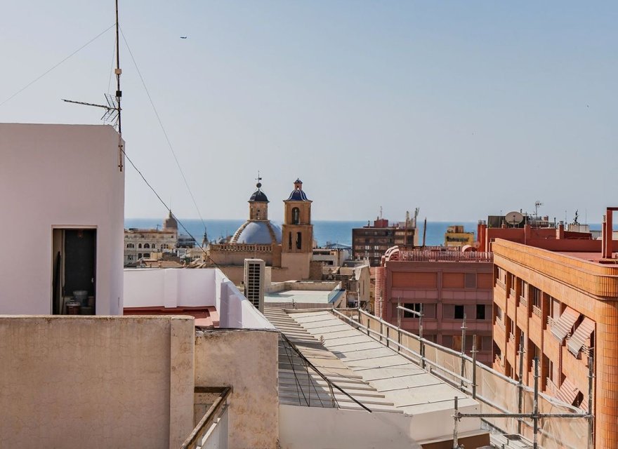 Odsprzedaż - Apartament - Alicante - Casco Histórico-Santa Cruz