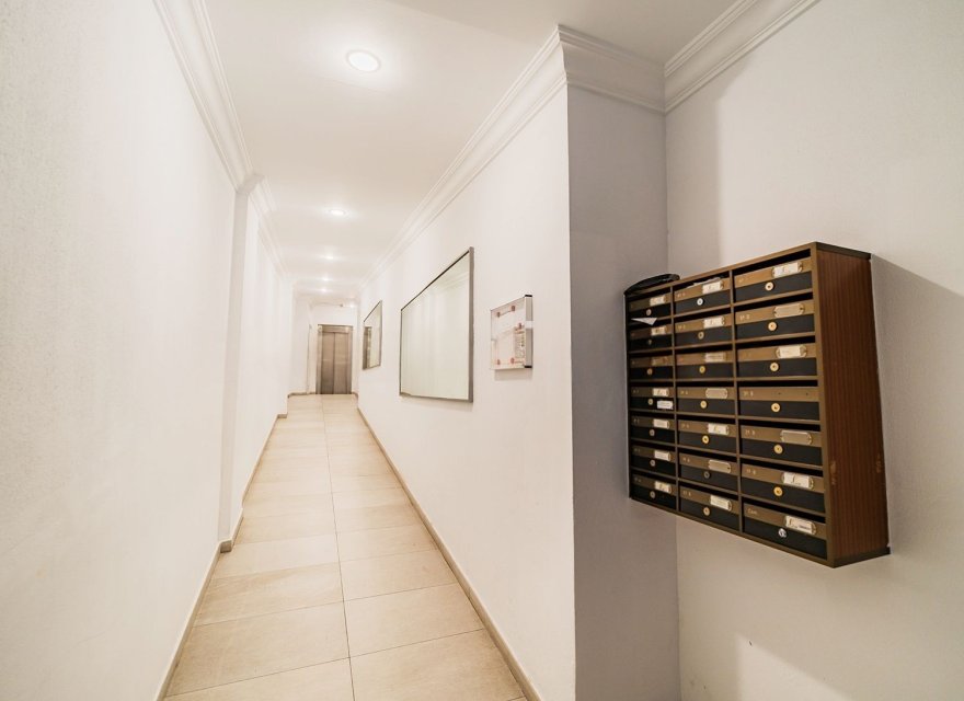 Odsprzedaż - Apartament - Alicante - Casco Histórico-Santa Cruz
