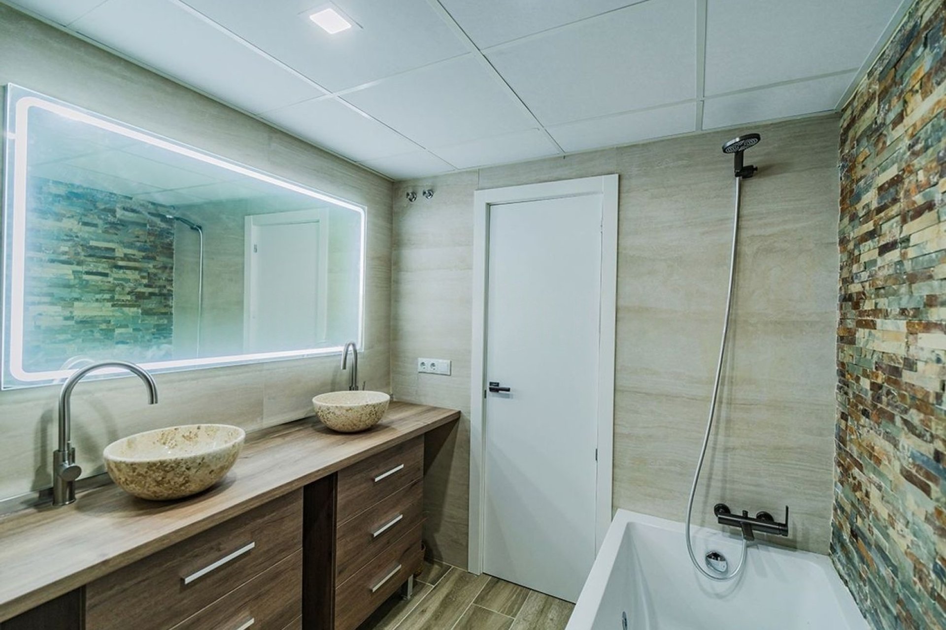 Odsprzedaż - Apartament - Alicante - Casco Histórico-Santa Cruz