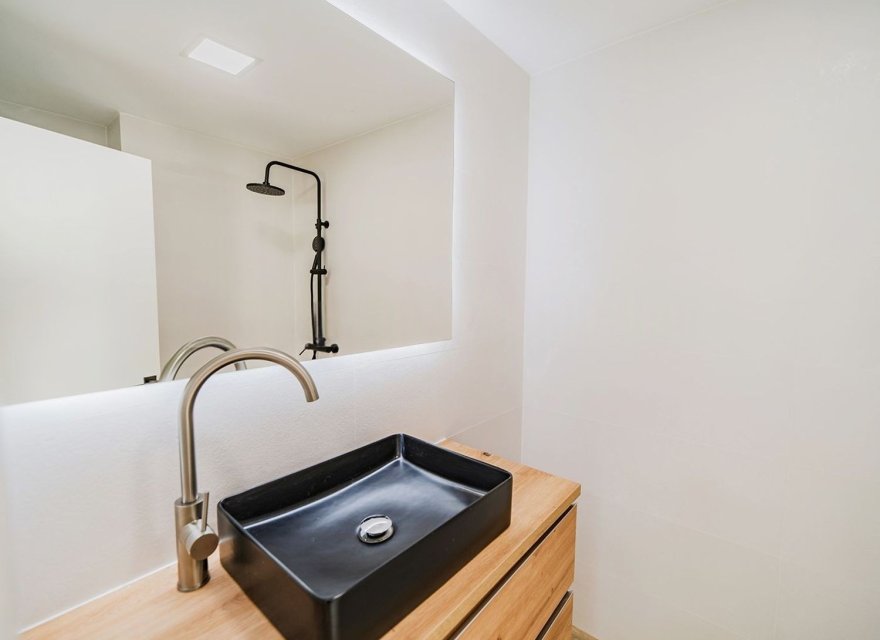 Odsprzedaż - Apartament - Alicante - Casco Histórico-Santa Cruz