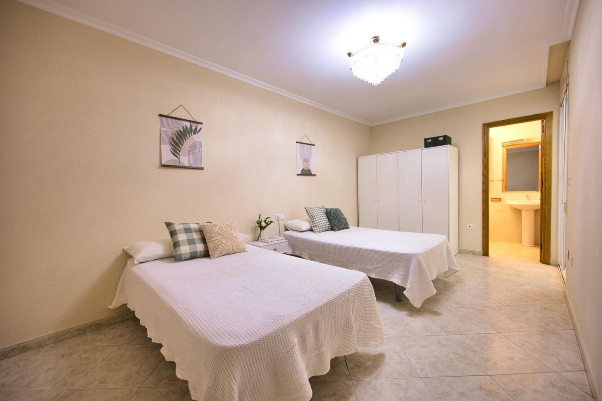 Odsprzedaż - Apartament - Alicante - Centro