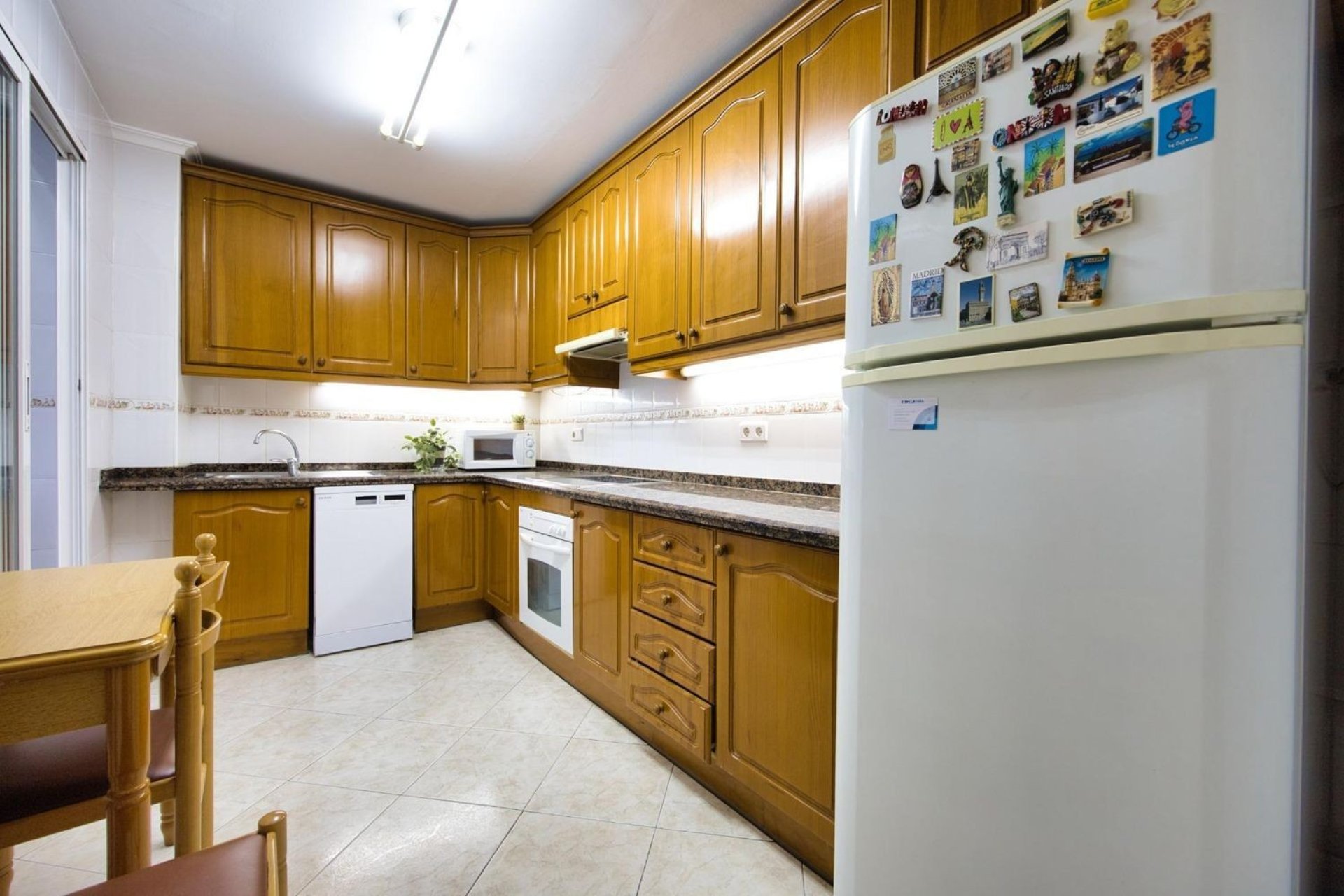 Odsprzedaż - Apartament - Alicante - Centro