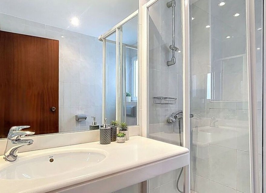 Odsprzedaż - Apartament - Alicante - Mercado