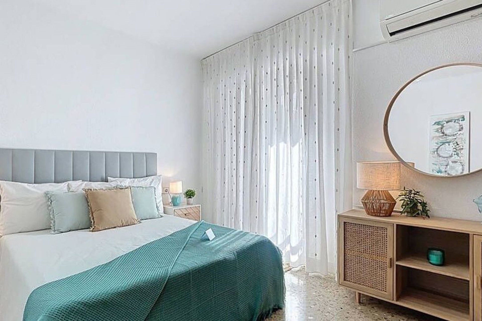 Odsprzedaż - Apartament - Alicante - Mercado