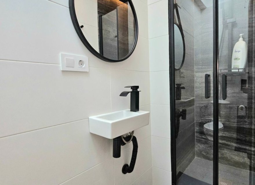 Odsprzedaż - Apartament - Alicante - Plà del Bon Repòs-La Goteta