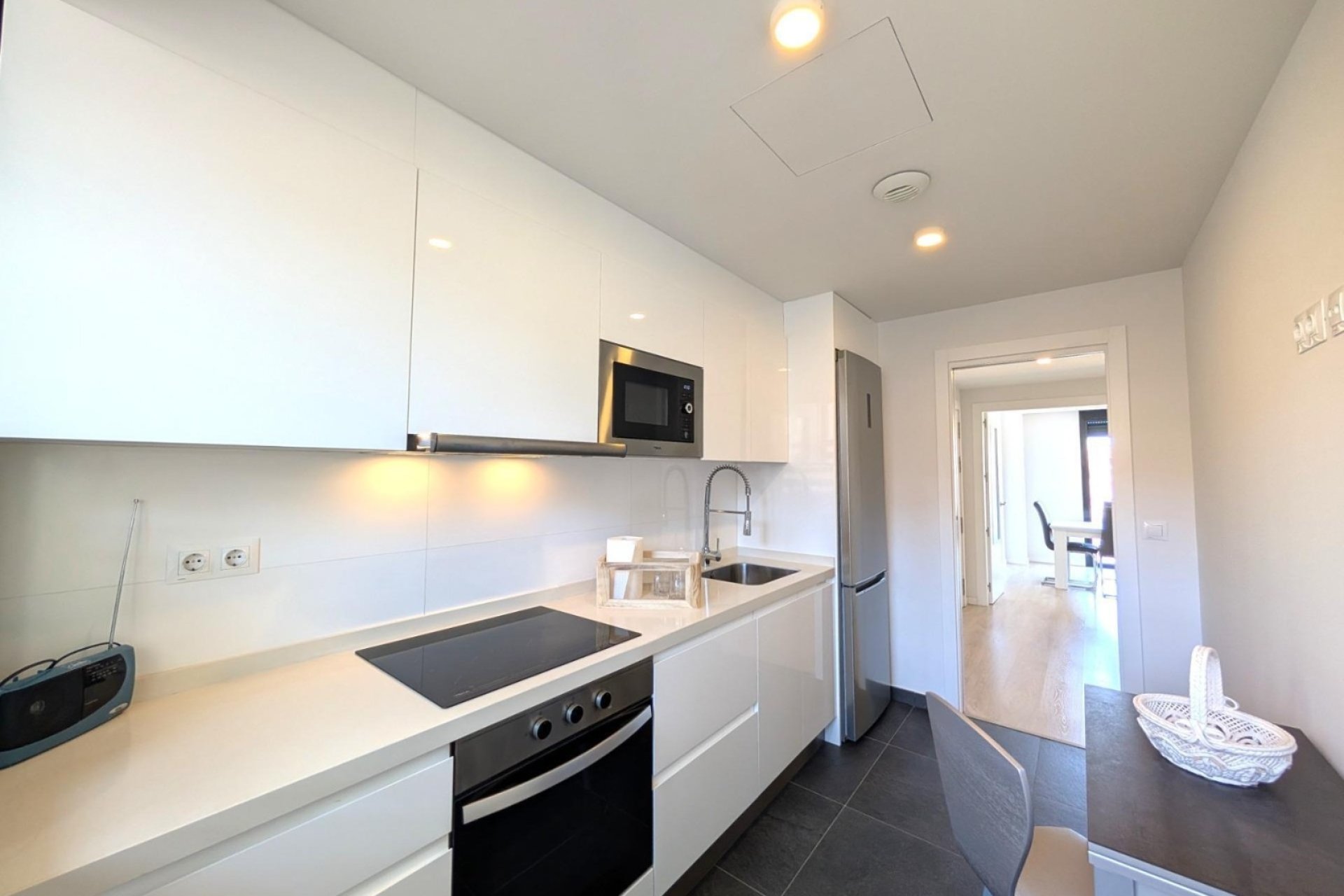 Odsprzedaż - Apartament - Alicante (San Juan) - Cabo de las Huertas