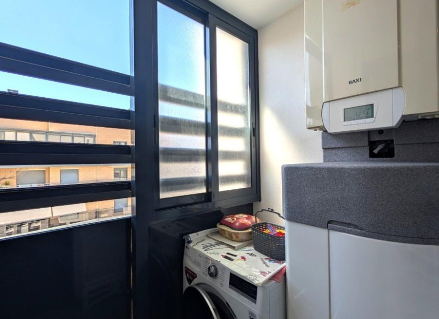 Odsprzedaż - Apartament - Alicante (San Juan) - Cabo de las Huertas