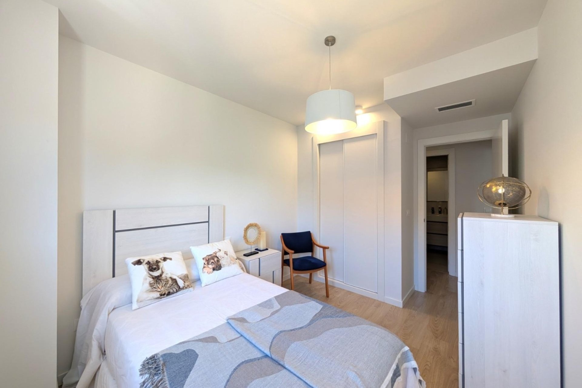 Odsprzedaż - Apartament - Alicante (San Juan) - Cabo de las Huertas