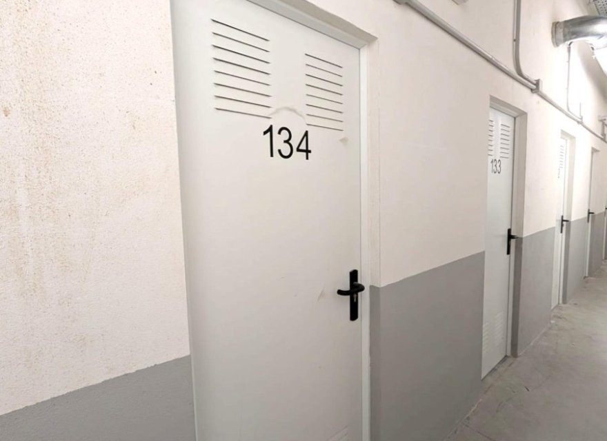 Odsprzedaż - Apartament - Alicante (San Juan) - Cabo de las Huertas