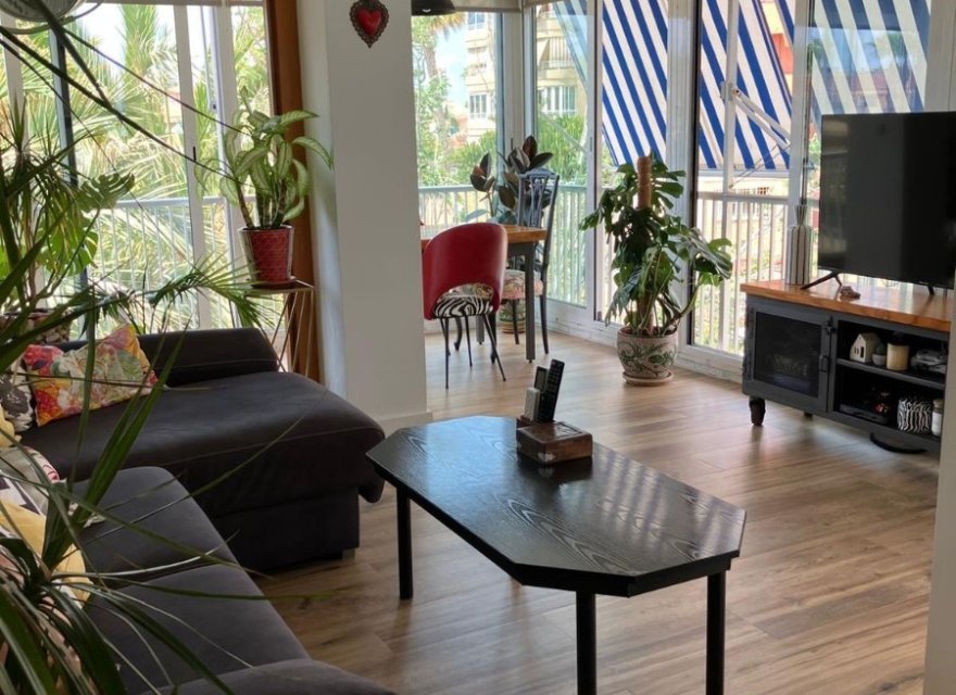 Odsprzedaż - Apartament - Alicante (San Juan) - Cabo de las Huertas