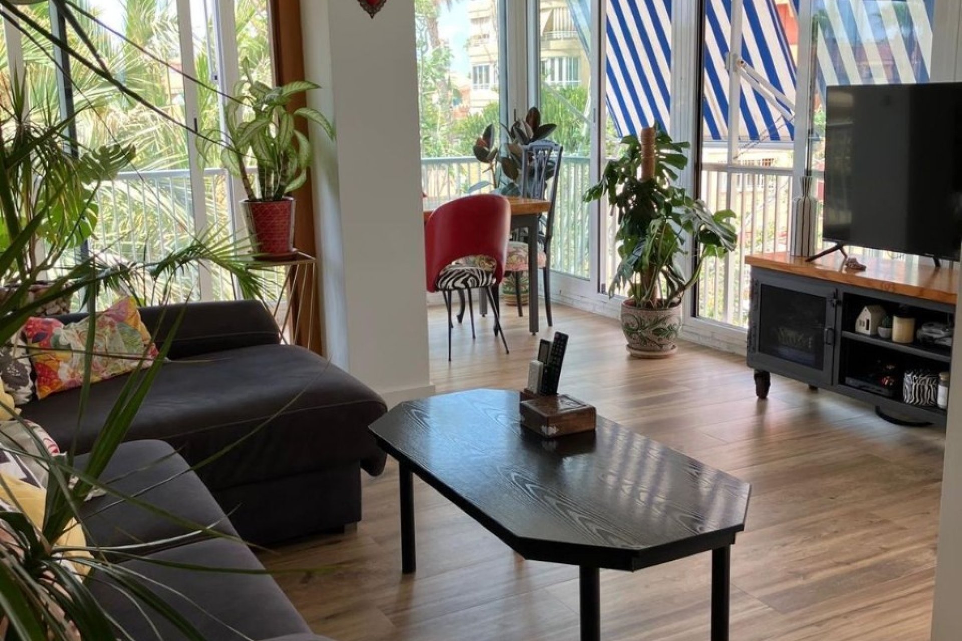 Odsprzedaż - Apartament - Alicante (San Juan) - Cabo de las Huertas