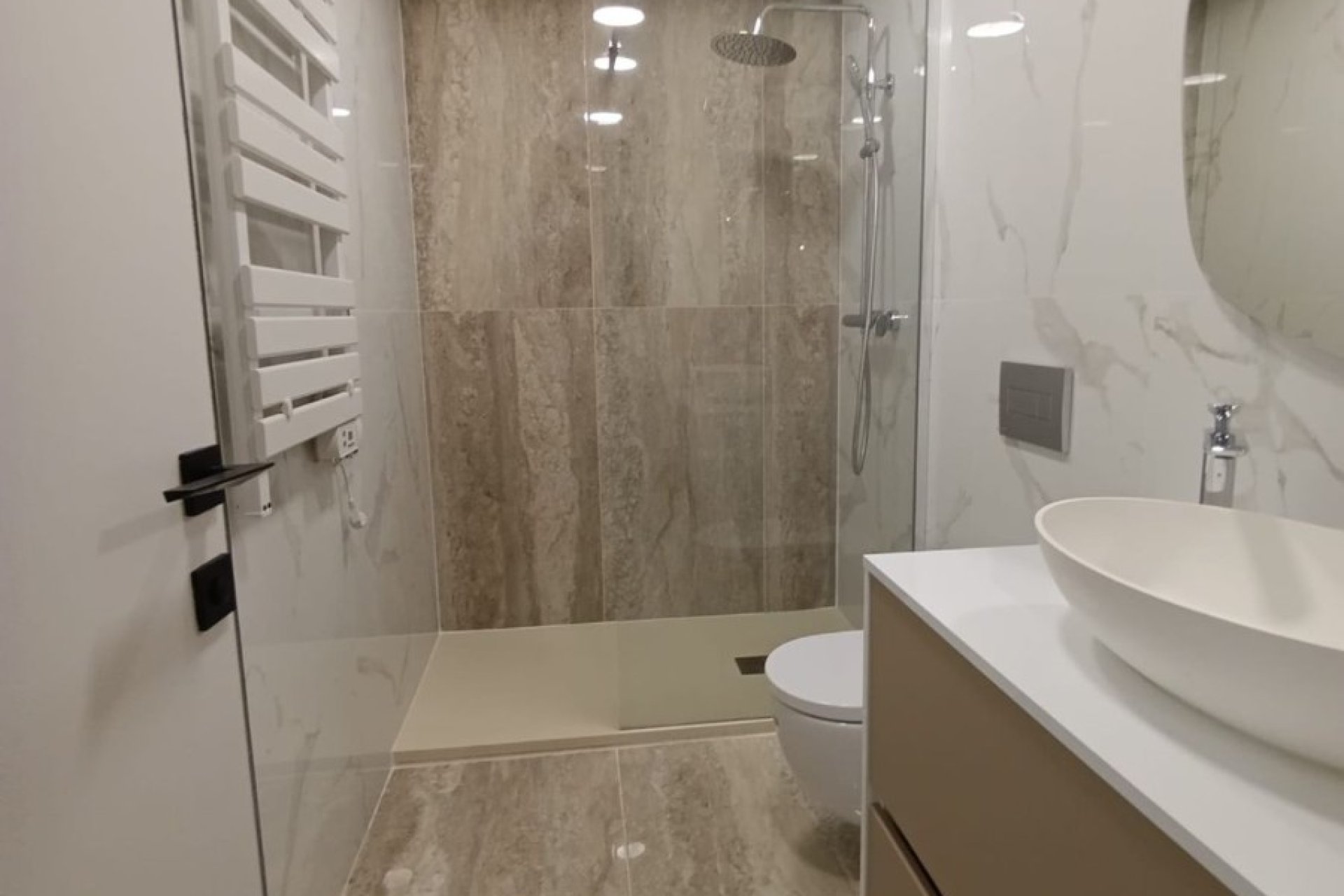 Odsprzedaż - Apartament - Alicante (San Juan) - Cabo de las Huertas