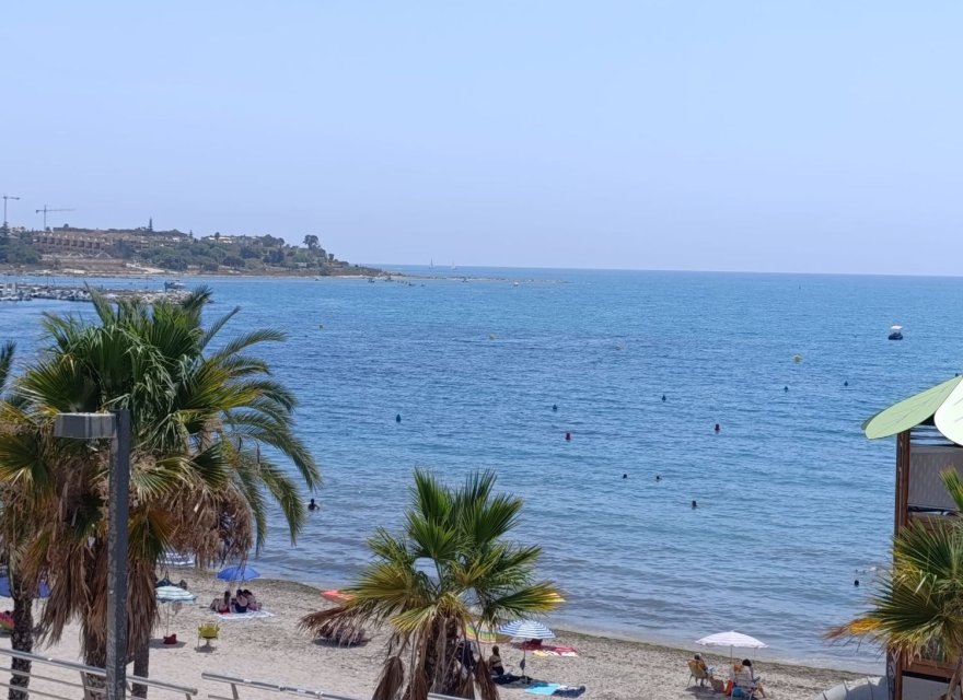 Odsprzedaż - Apartament - Alicante (San Juan) - Cabo de las Huertas