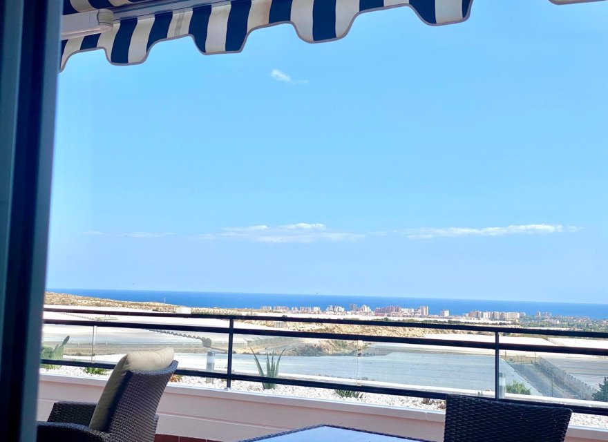 Odsprzedaż - Apartament - Alicante (San Juan) - Club De Golf Bonalba