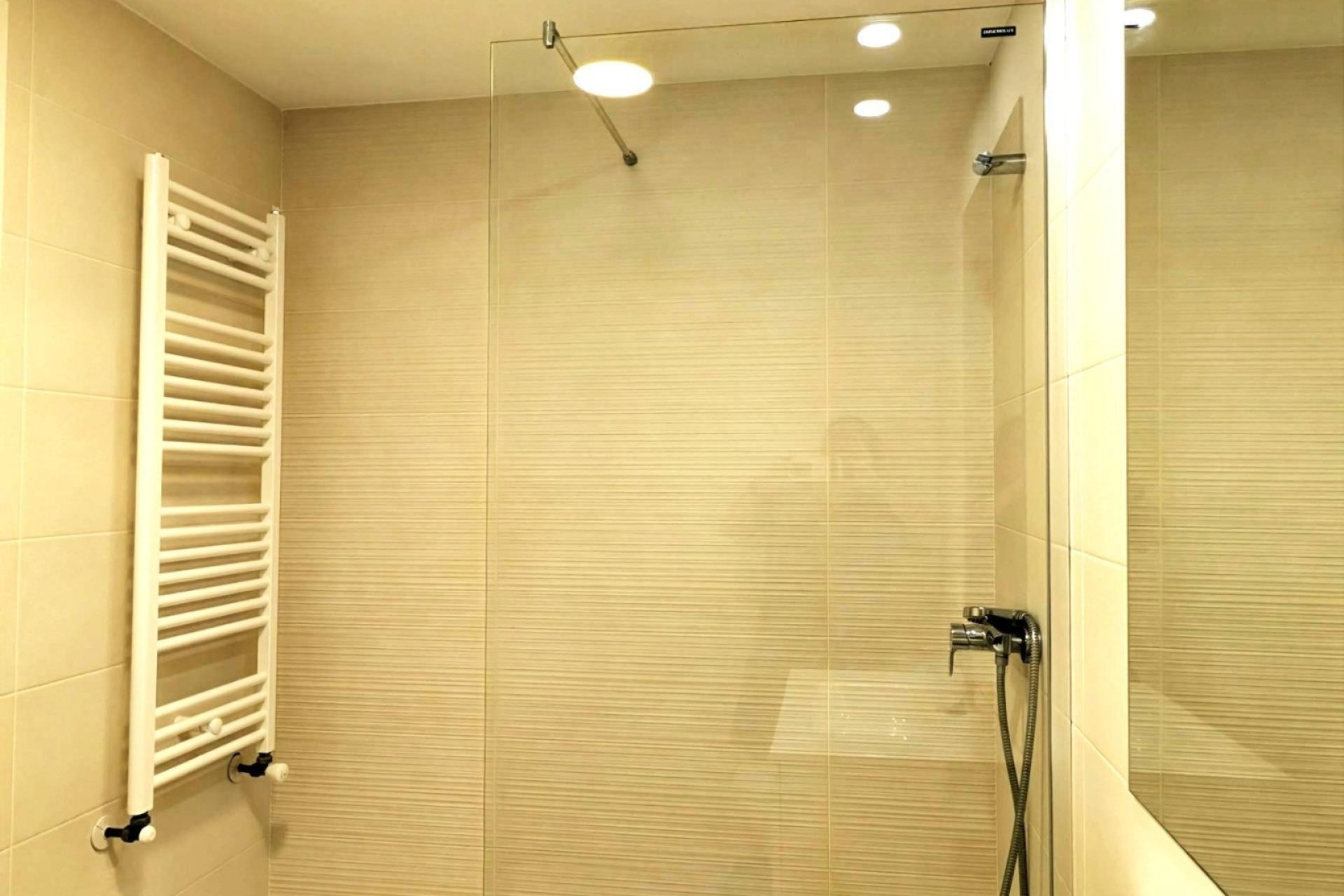 Odsprzedaż - Apartament - Alicante - San Juan de Alicante