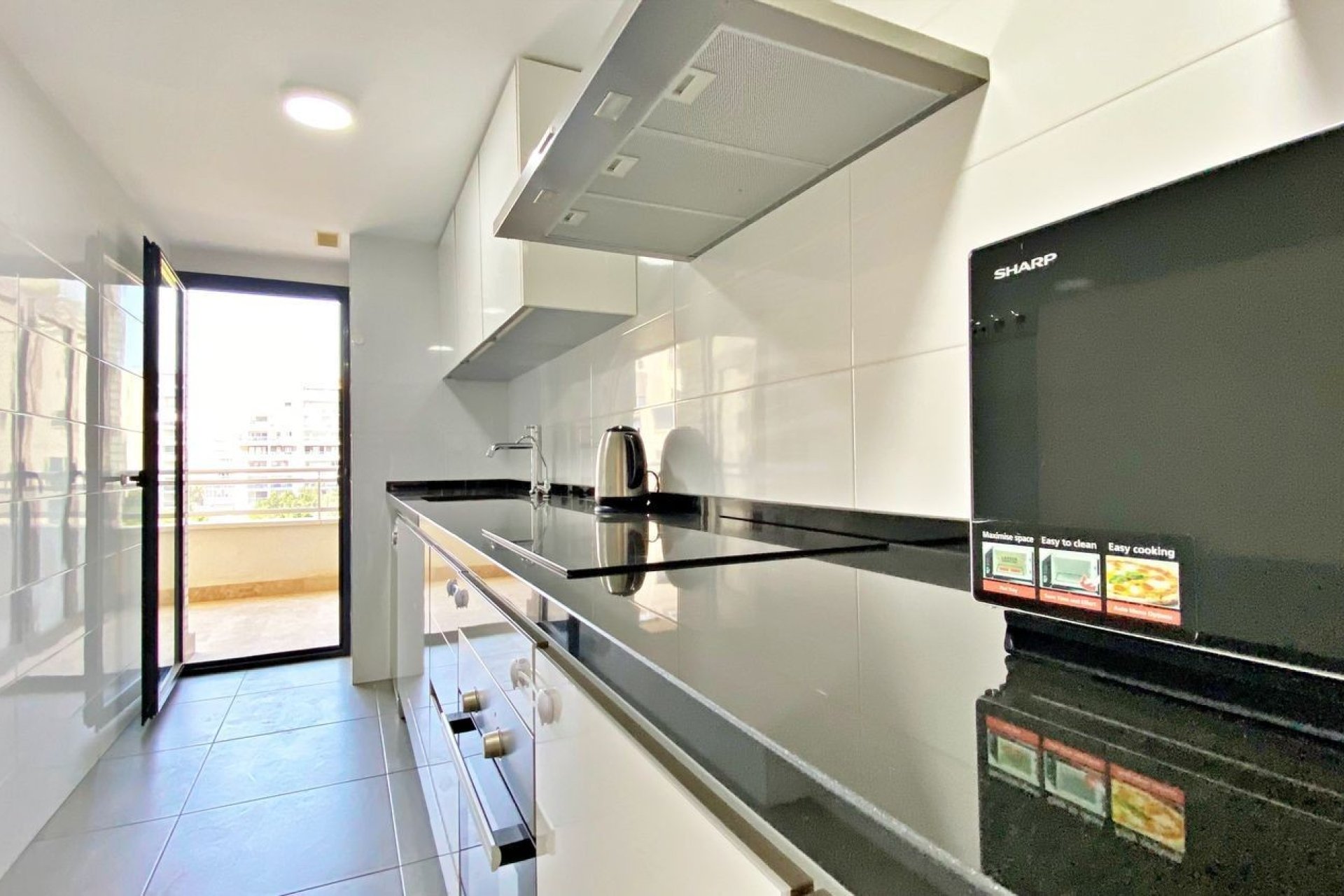 Odsprzedaż - Apartament - Alicante - San Juan de Alicante