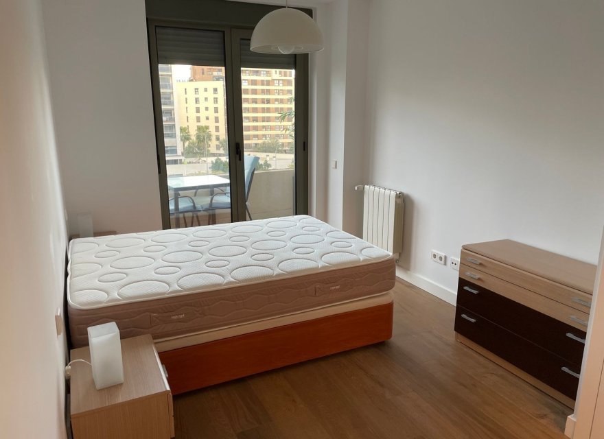 Odsprzedaż - Apartament - Alicante - San Juan de Alicante