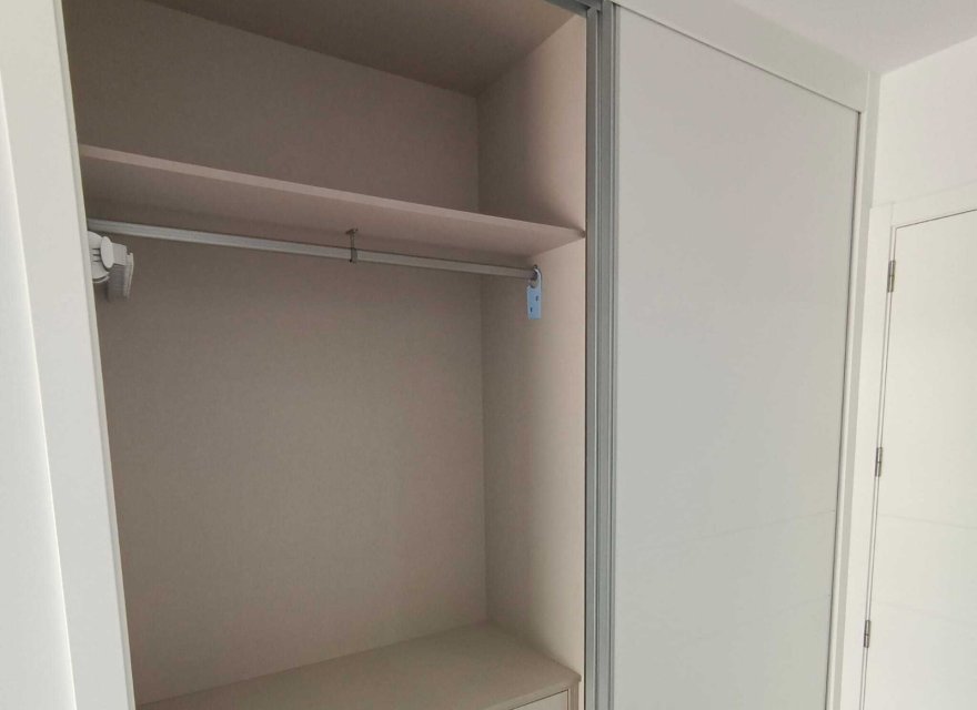 Odsprzedaż - Apartament - Alicante - San Juan de Alicante