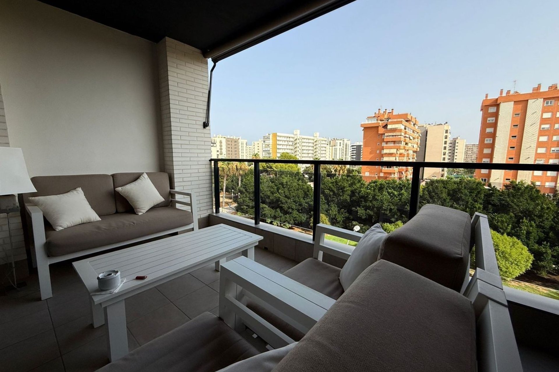 Odsprzedaż - Apartament - Alicante - San Juan de Alicante