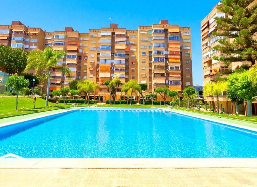 Odsprzedaż - Apartament - Alicante - San Juan de Alicante