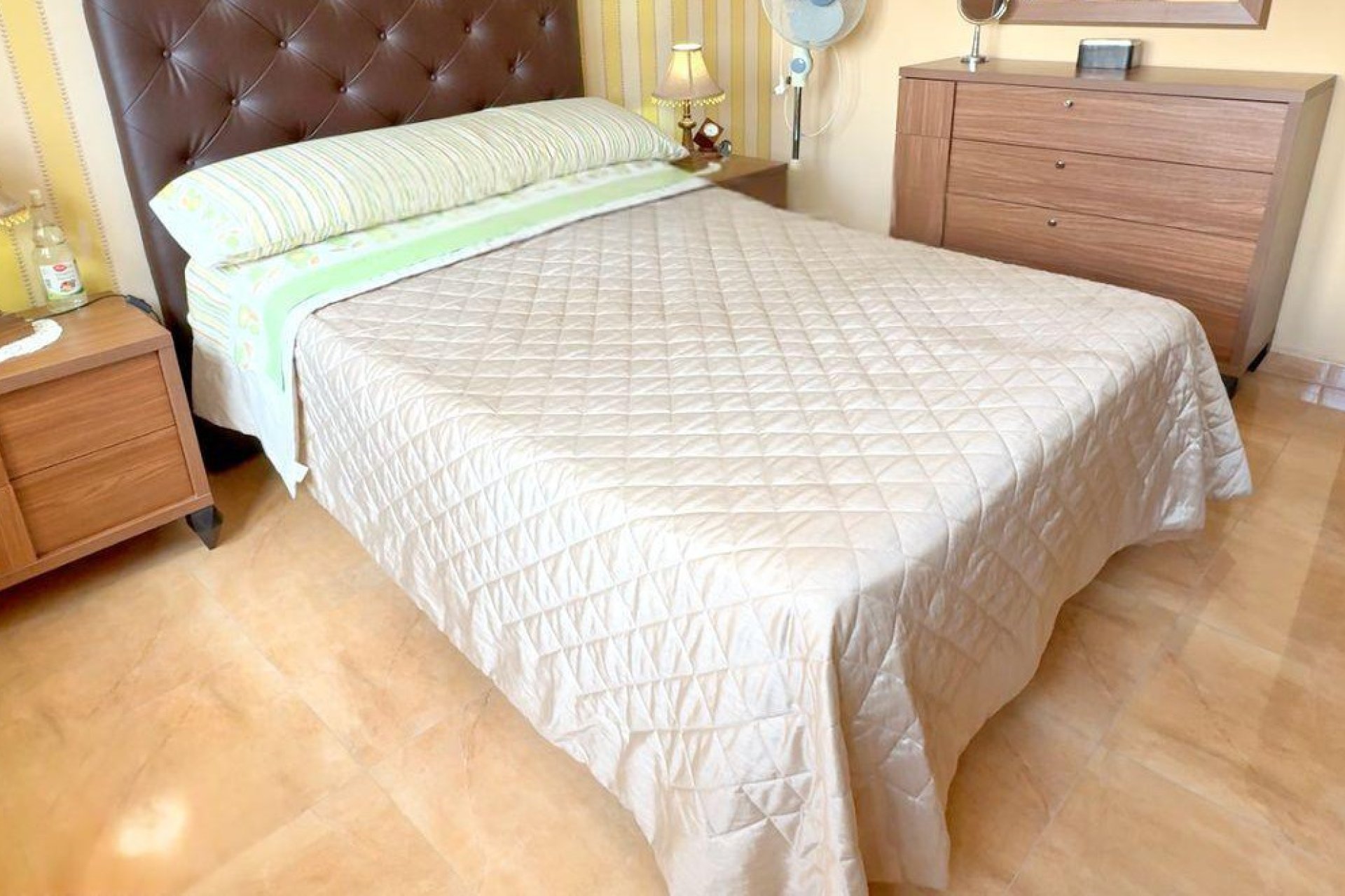 Odsprzedaż - Apartament - Alicante - San Juan de Alicante