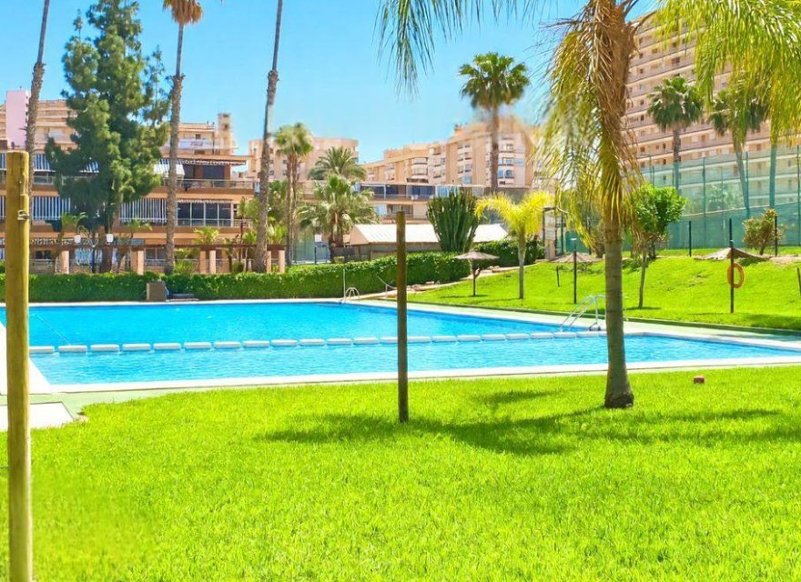 Odsprzedaż - Apartament - Alicante - San Juan de Alicante