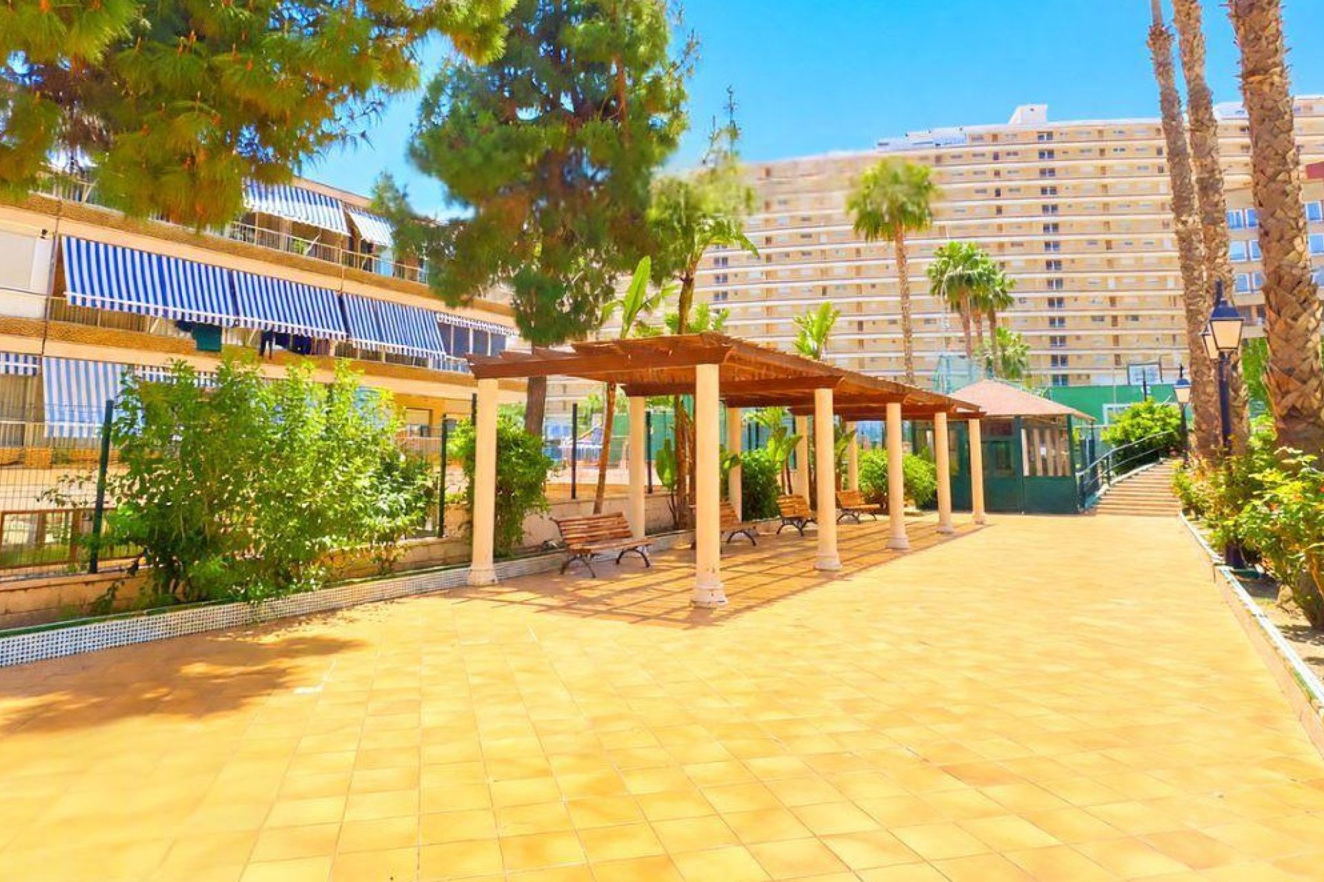 Odsprzedaż - Apartament - Alicante - San Juan de Alicante