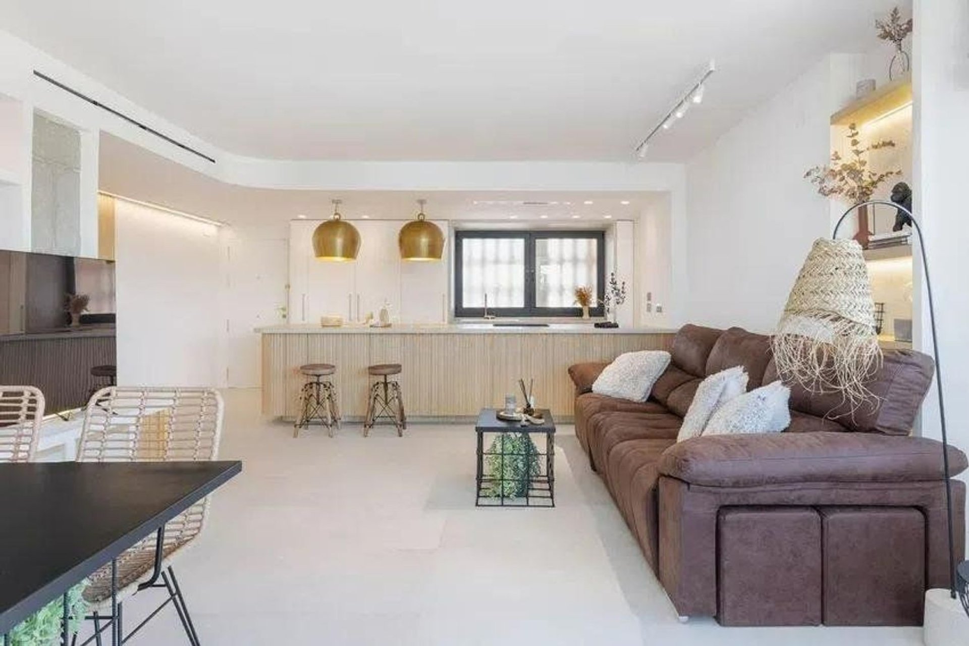 Odsprzedaż - Apartament - Alicante - San Juan de Alicante