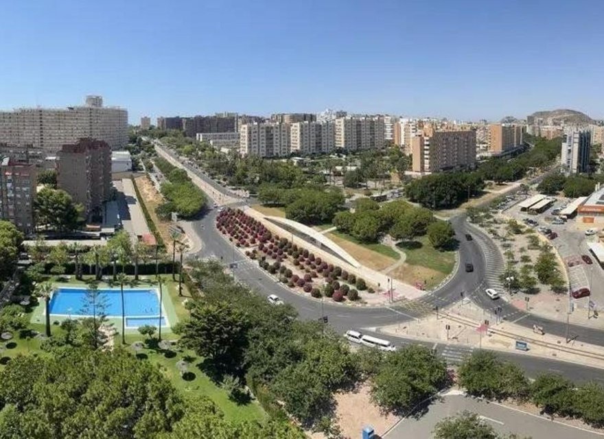 Odsprzedaż - Apartament - Alicante - San Juan de Alicante