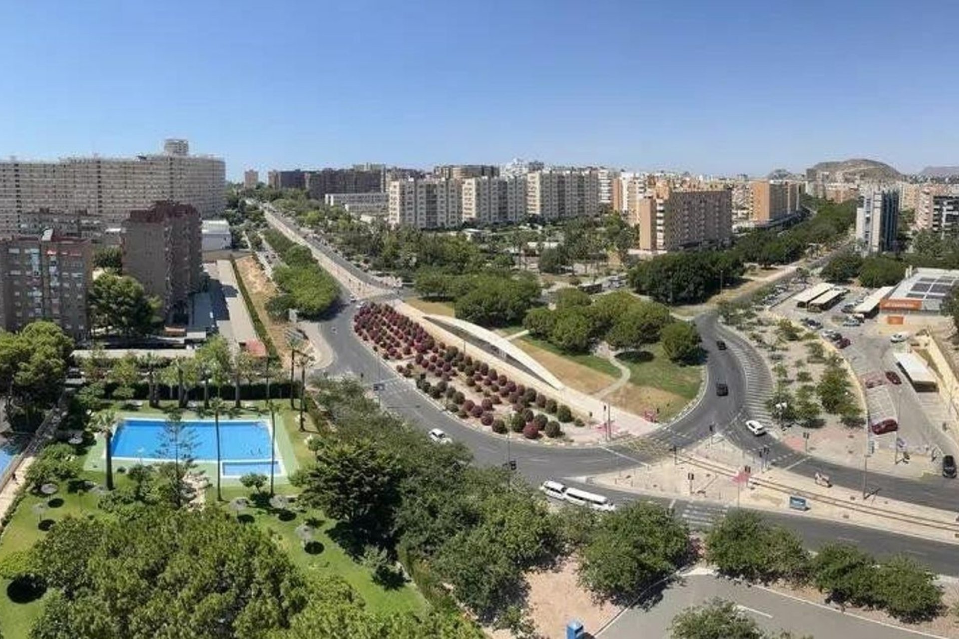 Odsprzedaż - Apartament - Alicante - San Juan de Alicante
