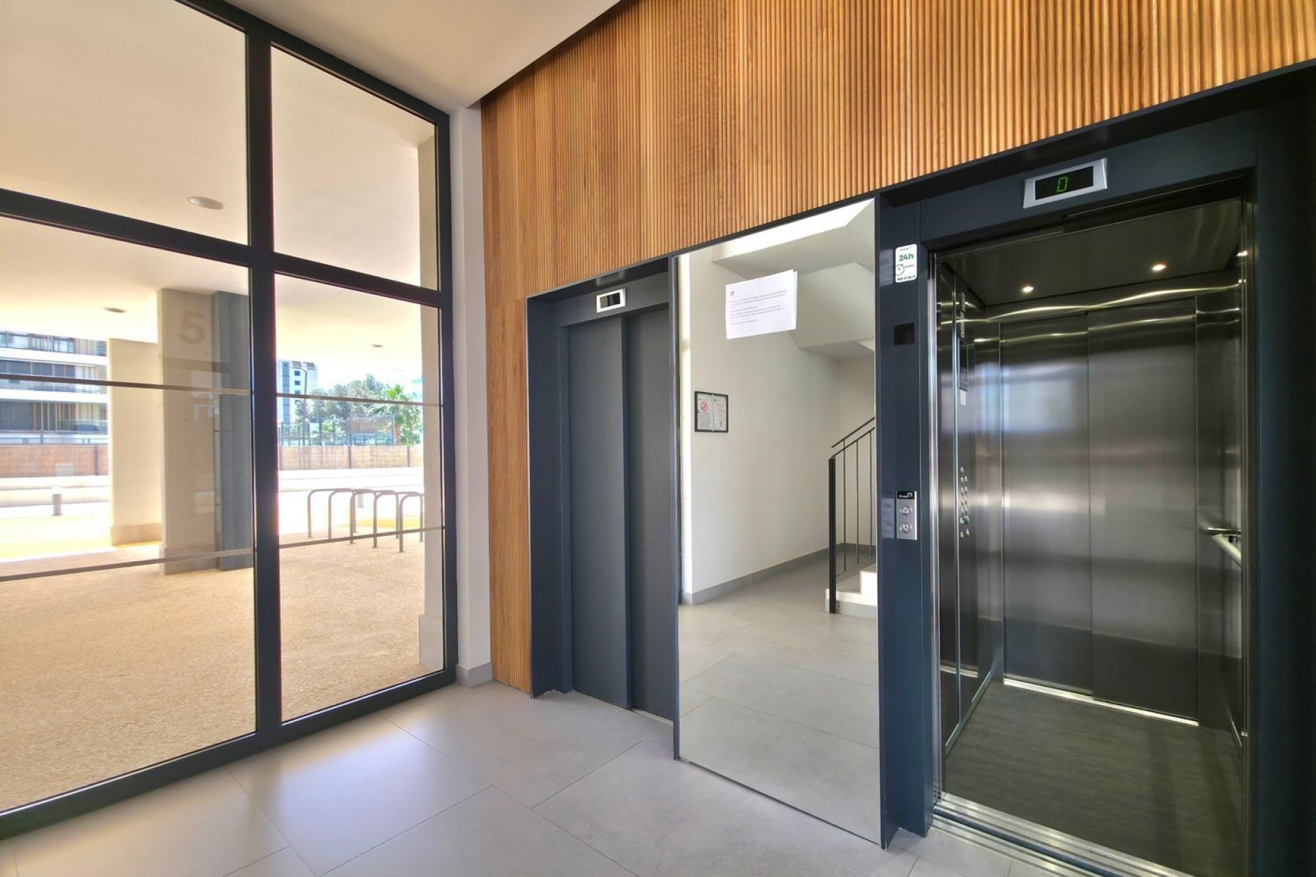 Odsprzedaż - Apartament - Alicante (San Juan) - San Juan Alicante