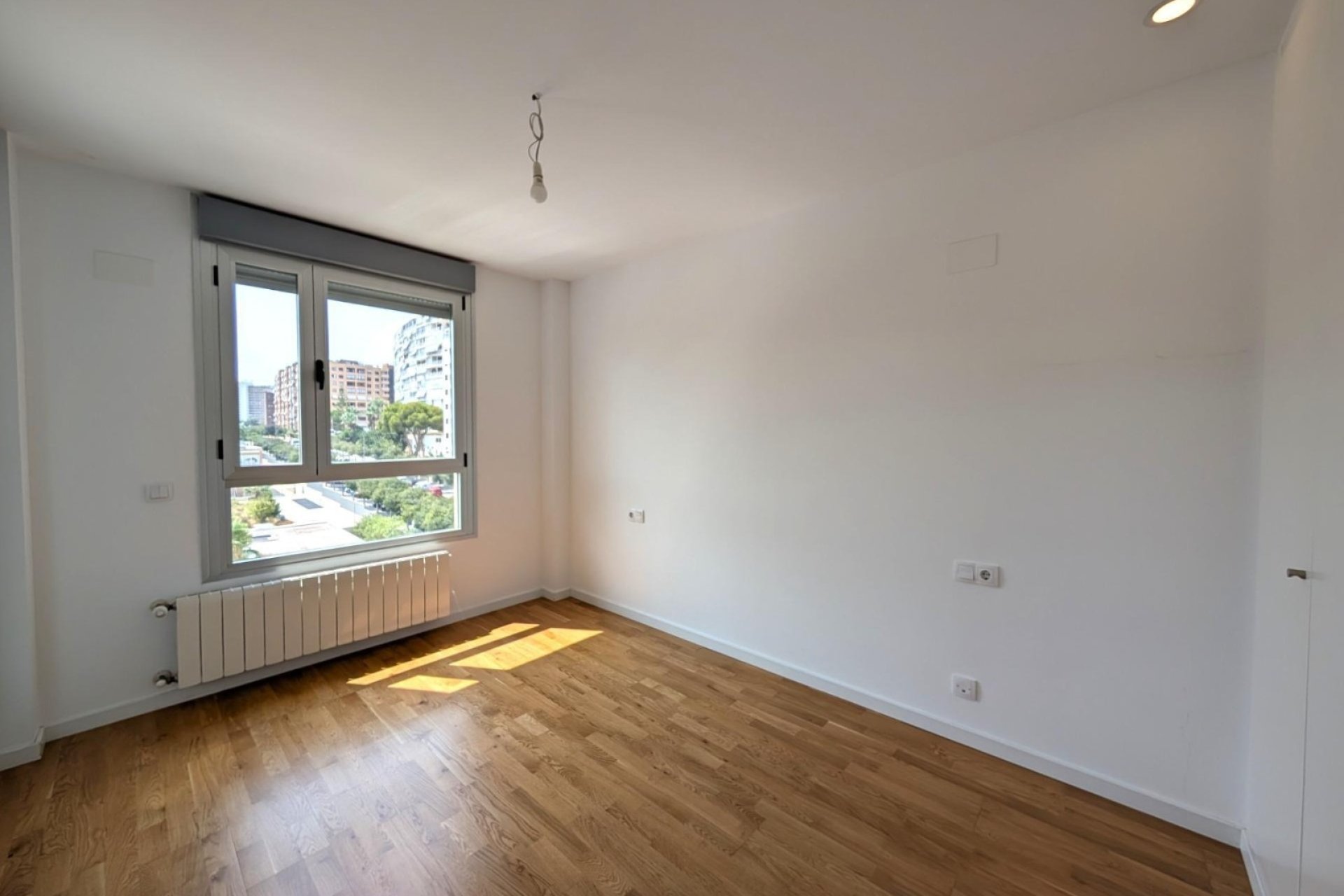 Odsprzedaż - Apartament - Alicante (San Juan) - San Juan de Alicante